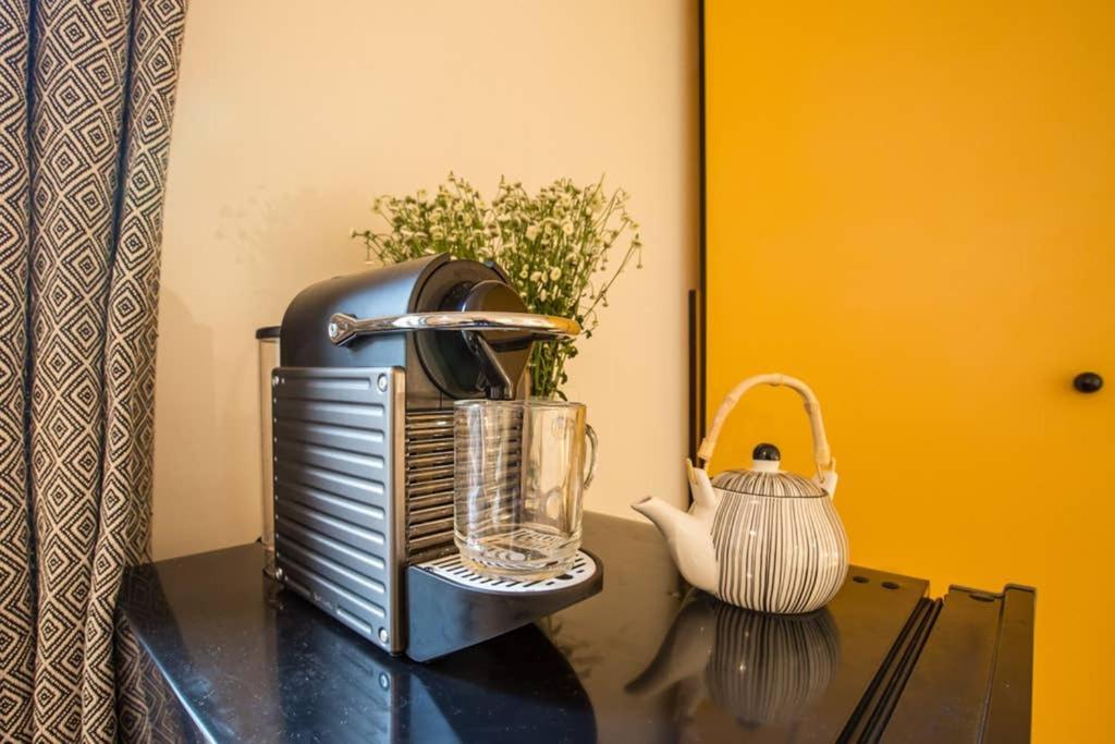 Charming Le Marais Retro Apartment ปารีส ภายนอก รูปภาพ